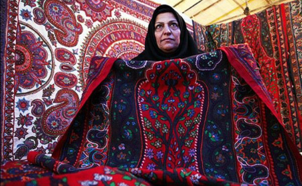 روستایی که با دستان زنانش، جهانی شد روستایی که با دستان زنانش، جهانی شد